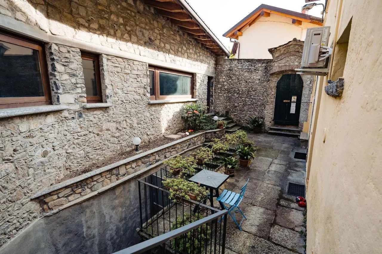 Casa Al Borgo Como Lake 오수키오