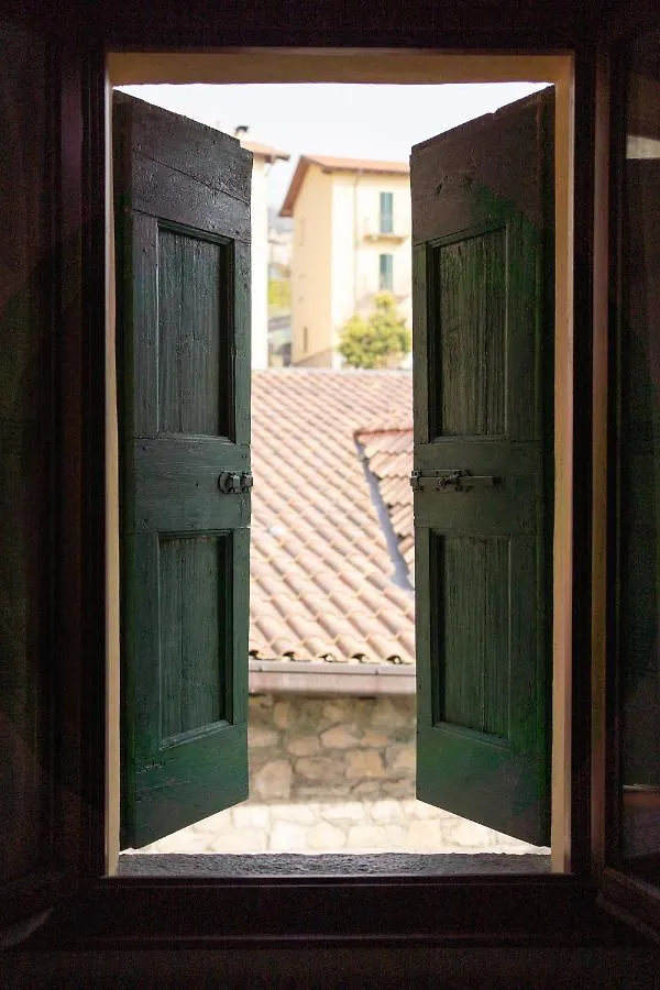 Casa Al Borgo Como Lake 오수키오 아파트