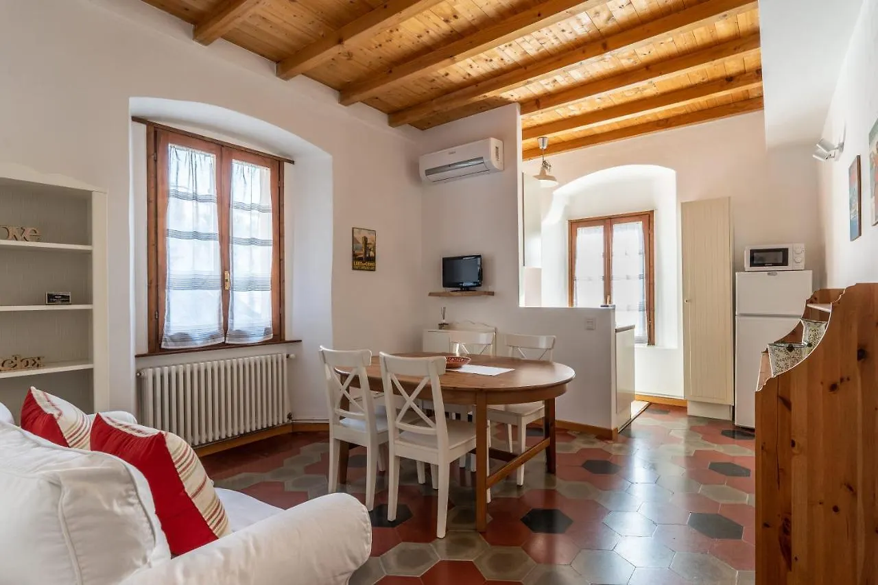 Casa Al Borgo Como Lake location
