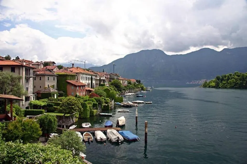 アパート Casa Al Borgo Como Lake オッスッチョ イタリア